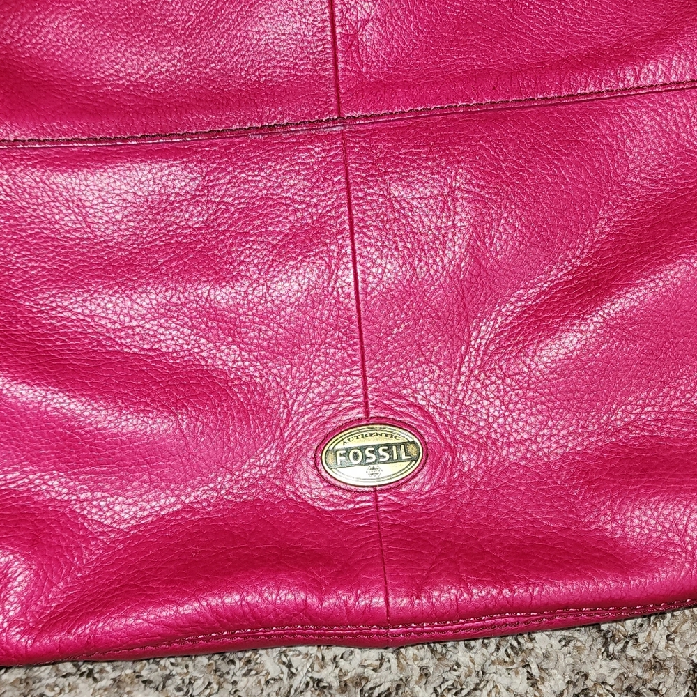 FOSSIL Explorer Leather Tote Hot Pink Magenta Foldover Brass Messenger Bag - Picture 13 of 14